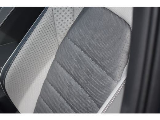 Volkswagen Golf 1.5 272pk eHybrid GTE | ACC | Sport Pakket | Volledig leder | Stoelverwarming- en verkoeling | Sc... ActivLease financial lease