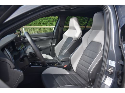 Volkswagen Golf 1.5 272pk eHybrid GTE | ACC | Sport Pakket | Volledig leder | Stoelverwarming- en verkoeling | Sc... ActivLease financial lease