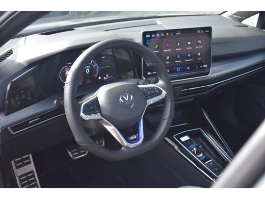Volkswagen Golf 1.5 272pk eHybrid GTE | ACC | Sport Pakket | Volledig leder | Stoelverwarming- en verkoeling | Sc... ActivLease financial lease