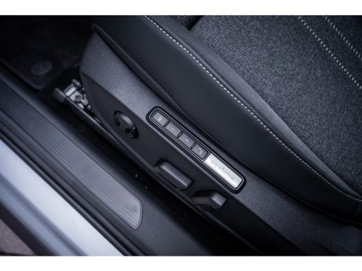 Volkswagen ID.3 Neo Style | Achteruitrijcamera (Rear View) | Dodehoeksensor 'Side Assist', uitparkeerassistent en uit... ActivLease financial lease