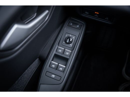 Volkswagen ID.3 Neo Style | Achteruitrijcamera (Rear View) | Dodehoeksensor 'Side Assist', uitparkeerassistent en uit... ActivLease financial lease