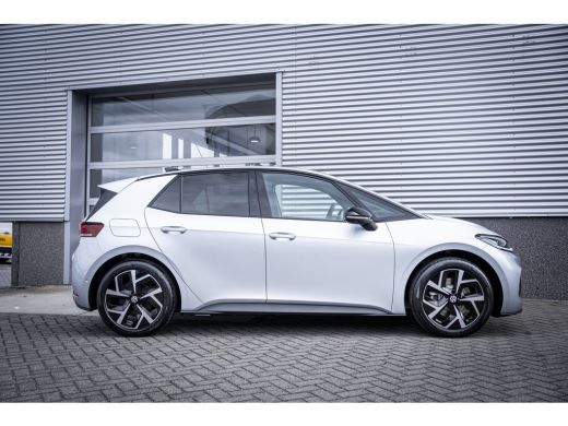 Volkswagen ID.3 Neo Style | Achteruitrijcamera (Rear View) | Dodehoeksensor 'Side Assist', uitparkeerassistent en uit... ActivLease financial lease