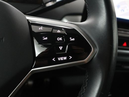 Volkswagen ID.4 | SOH 95,4% | Adaptive cruise | Lane assist | Stuur/stoelverwarming | Climate control | Sfeerverl... ActivLease financial lease