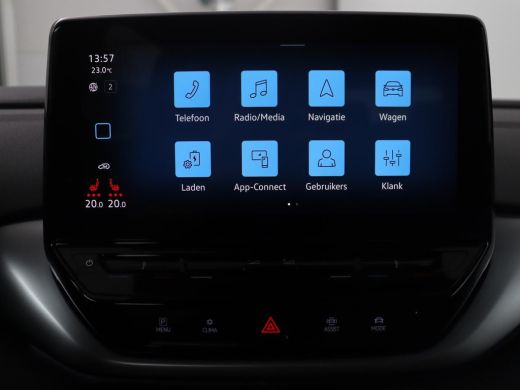 Volkswagen ID.4 | SOH 95,4% | Adaptive cruise | Lane assist | Stuur/stoelverwarming | Climate control | Sfeerverl... ActivLease financial lease
