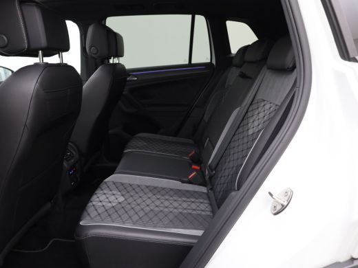 Volkswagen Tiguan 1.4 TSI eHybrid R-Line Business+ | 360 Camera | Panodak | 20'' | Keyless | Prijs Rijklaar!! ActivLease financial lease