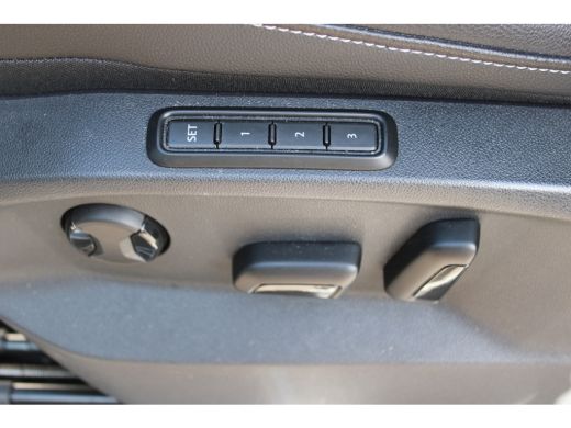 Volkswagen Tiguan 1.4 TSI eHybrid R-Line **VERKOCHT!!** ActivLease financial lease