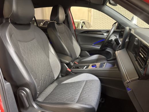 Volkswagen Tiguan 1.5 eTSI 150PK DSG LIFE GOAL IQ.LIGHT/360&deg;CAMERA/TREKHAAK ActivLease financial lease