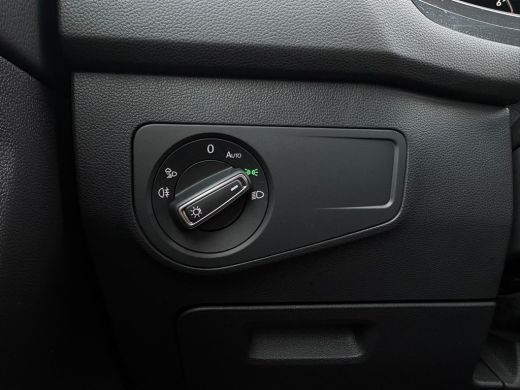 Volkswagen Tiguan Allspace 1.5 TSI 150 pk DSG R-Line Business 7pers. | Wegklapbare Trekhaak | Achteruitrijcamera | Apple Car... ActivLease financial lease