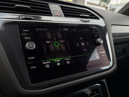 Volkswagen Tiguan Allspace 1.5 TSI 150 pk DSG R-Line Business 7pers. | Wegklapbare Trekhaak | Achteruitrijcamera | Apple Car... ActivLease financial lease