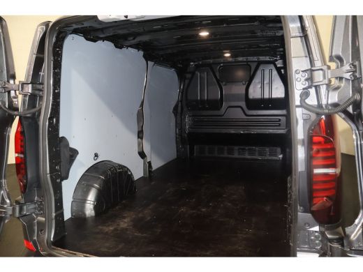 Volkswagen Transporter T7 2.0 TDI L2 H1 150pk ActivLease financial lease