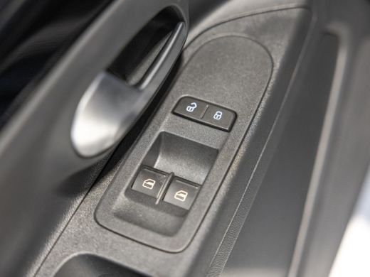 Volkswagen up! 1.0 / 65pk / ActivLease financial lease