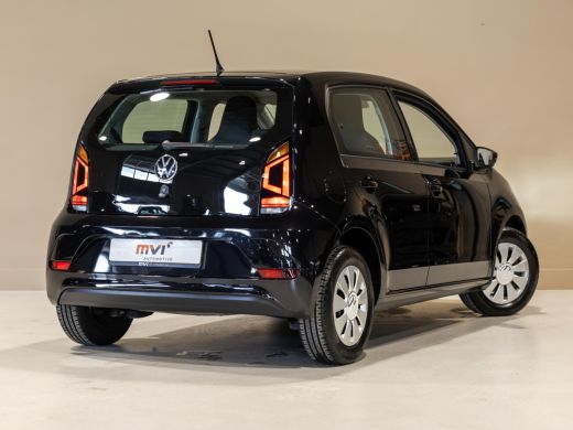 Volkswagen up! 1.0 / 65pk / ActivLease financial lease