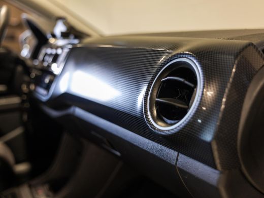 Volkswagen up! 1.0 / 65pk / ActivLease financial lease