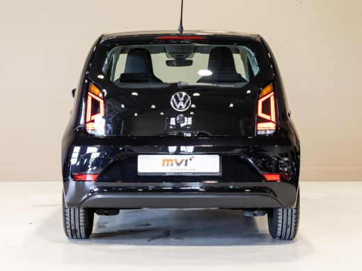 Volkswagen up! 1.0 / 65pk / ActivLease financial lease