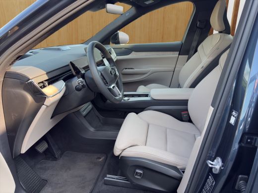 Volvo  EX90 Twin Motor Performance Ultra 7p. 111 kWh | Luchtvering | 360 Camera | Bose Audio  | Panorama Dak ... ActivLease financial lease