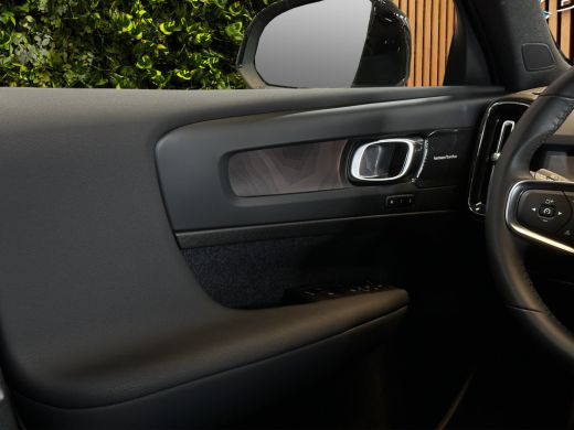 Volvo  EX40 Single Motor Extended Range Ultimate 82 kWh | Harman/Kardon | 360 Cam | Pano | Memory | Pilot Assist ActivLease financial lease