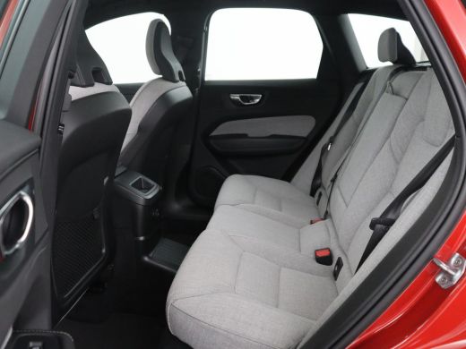Volvo  XC60 2.0 T6 Plug-in hybrid AWD Inscription Exclusive | SOH 91,3% | Panoramadak | Memory | Adaptive cru... ActivLease financial lease