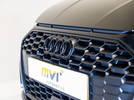 Audi A3 Limousine 35 TFSI S-Line edition / 150pk / NAP / Matrix LED / Stoelverwarming / Adaptieve cruise ... ActivLease financial lease