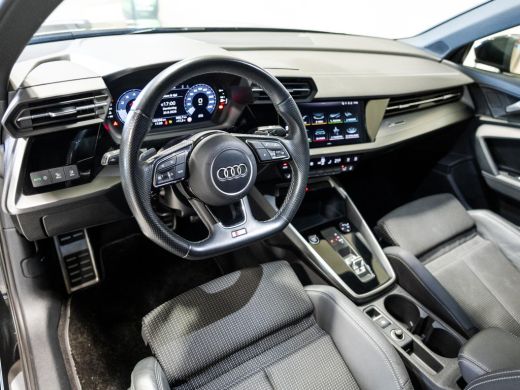 Audi A3 Limousine 35 TFSI S-Line edition / 150pk / NAP / Matrix LED / Stoelverwarming / Adaptieve cruise ... ActivLease financial lease
