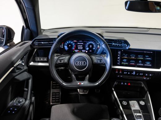 Audi A3 Limousine 35 TFSI S-Line edition / 150pk / NAP / Matrix LED / Stoelverwarming / Adaptieve cruise ... ActivLease financial lease