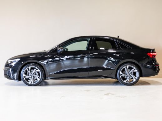 Audi A3 Limousine 35 TFSI S-Line edition / 150pk / NAP / Matrix LED / Stoelverwarming / Adaptieve cruise ... ActivLease financial lease