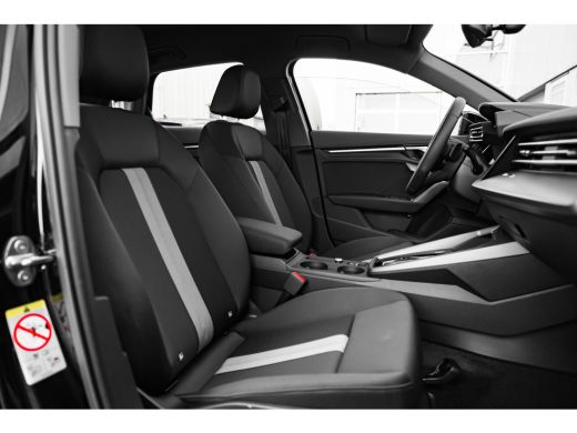 Audi A3 Sportback Pro Line | Aluminium optiek in het interieur | Assistentiepakket Rijden en Parkeren Plu... ActivLease financial lease