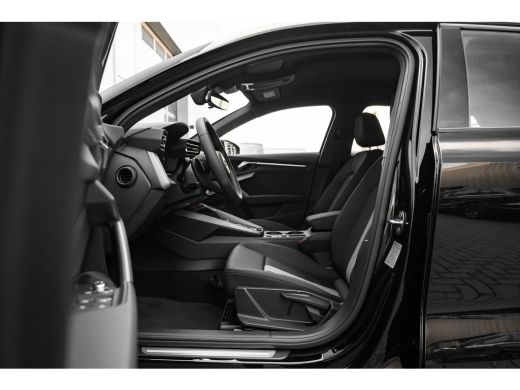 Audi A3 Sportback Pro Line | Aluminium optiek in het interieur | Assistentiepakket Rijden en Parkeren Plu... ActivLease financial lease