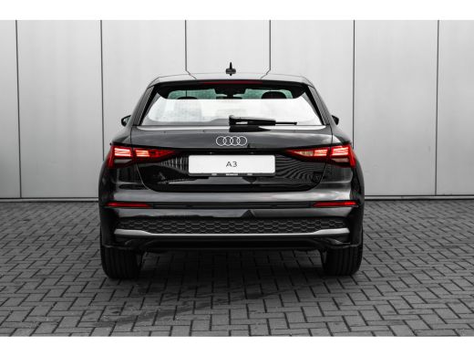 Audi A3 Sportback Pro Line | Aluminium optiek in het interieur | Assistentiepakket Rijden en Parkeren Plu... ActivLease financial lease
