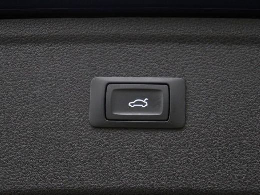 Audi Q5 50 TFSI e S edition | SOH 83,1% | Half leder | Stoelverwarming | Drive select | Adaptive cruise |... ActivLease financial lease