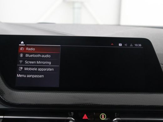 BMW 1 Serie | Half leder | Cruise control | Stoelverwarming | Navigatie | Carplay | Park assist | Climate con... ActivLease financial lease