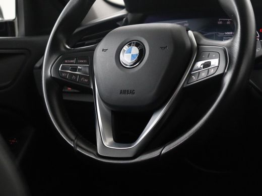 BMW 1 Serie | Half leder | Cruise control | Stoelverwarming | Navigatie | Carplay | Park assist | Climate con... ActivLease financial lease