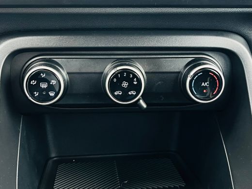Citroën &euml;-C3 Plus 113pk Comfort Range 44 kWh 8 jaar garantie | Cruise control | Airco | Apple carplay & androi... ActivLease financial lease