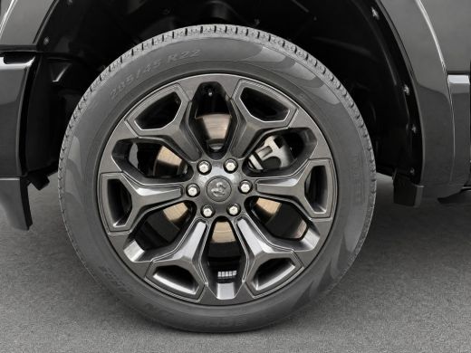 Dodge Ram 1500 1500 Limited 5.7 V8 Hemi Geheel rijklaar geleverd incl. Garantie Luchtvering - Multi-tailgate - 3... ActivLease financial lease