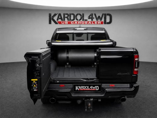 Dodge Ram 1500 1500 Limited 5.7 V8 Hemi Geheel rijklaar geleverd incl. Garantie Luchtvering - Multi-tailgate - 3... ActivLease financial lease