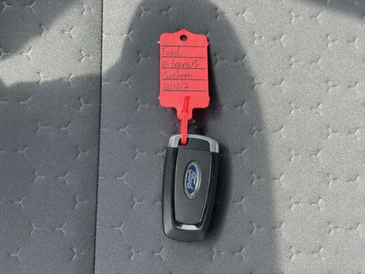 Ford E-Transit Custom 65 kWh 218PK Elektrisch 344km WLTP 2300kg Trekvermogen BEV Snelladen Stoelverwarming LED Cruise C... ActivLease financial lease