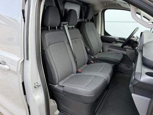 Ford E-Transit Custom 65 kWh 218PK Elektrisch 344km WLTP 2300kg Trekvermogen BEV Snelladen Stoelverwarming LED Cruise C... ActivLease financial lease