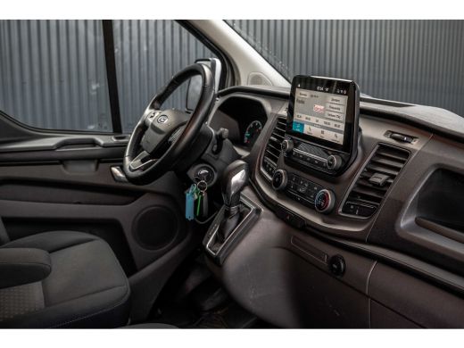 Ford Transit Custom 2.0 EcoBlue L1H1 | Automaat | 1e Eigenaar | Limited | Camera | Cruise | PDC | Airco | Trekhaak ActivLease financial lease