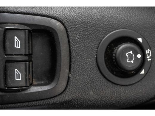 Ford Transit Custom 2.0 EcoBlue L1H1 | Automaat | 1e Eigenaar | Limited | Camera | Cruise | PDC | Airco | Trekhaak ActivLease financial lease