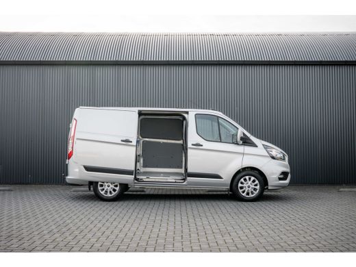 Ford Transit Custom 2.0 EcoBlue L1H1 | Automaat | 1e Eigenaar | Limited | Camera | Cruise | PDC | Airco | Trekhaak ActivLease financial lease