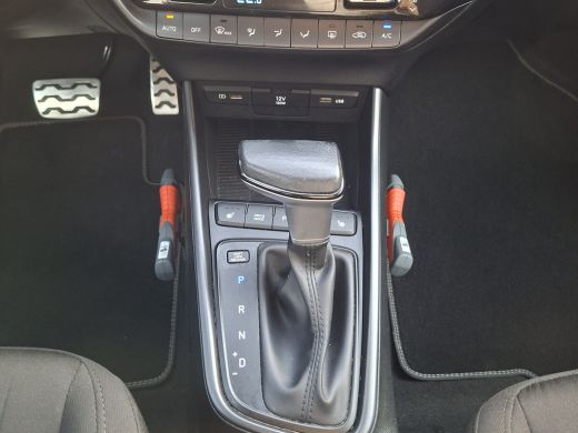 Hyundai Bayon 1.0 T-GDI Premium 1Eig Automaat Stoelverw Carplay Camera ActivLease financial lease