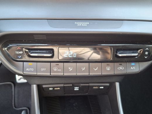 Hyundai Bayon 1.0 T-GDI Premium 1Eig Automaat Stoelverw Carplay Camera ActivLease financial lease