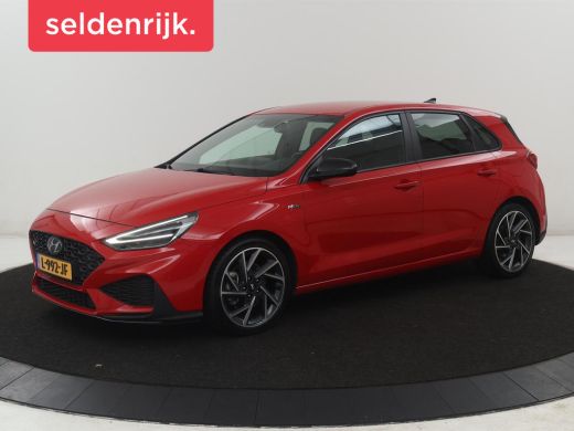 Hyundai i30 | Leder/alcantara | Memory | Adaptive cruise | Dodehoek detectie | Stoelverwarming | Navigatie | ... ActivLease financial lease
