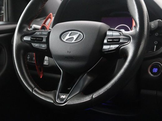 Hyundai i30 | Leder/alcantara | Memory | Adaptive cruise | Dodehoek detectie | Stoelverwarming | Navigatie | ... ActivLease financial lease