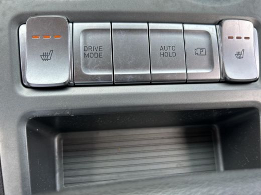 Hyundai Kona EV Fashion 64 kWh 3 fase | SOH 100% | Stoelverwarming | Navigatie | Parkeercamera | Apple carplay... ActivLease financial lease