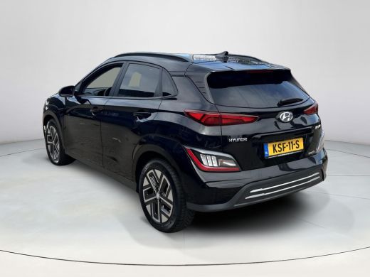 Hyundai Kona EV Fashion 64 kWh 3 fase | SOH 100% | Stoelverwarming | Navigatie | Parkeercamera | Apple carplay... ActivLease financial lease