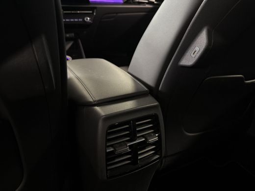 Kia Niro 1.6 GDi Hybrid DynamicLine Navi | Climate Control | Apple CarPlay / Andoid Auto ActivLease financial lease