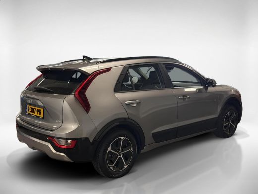 Kia Niro 1.6 GDi Hybrid DynamicLine Navi | Climate Control | Apple CarPlay / Andoid Auto ActivLease financial lease