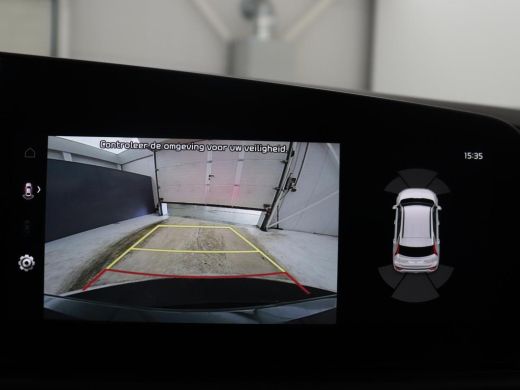 Kia Niro | Panoramadak | Leder | Cruise control | Head-up | Stuur/stoel verwarming | Navigatie | Carplay |... ActivLease financial lease