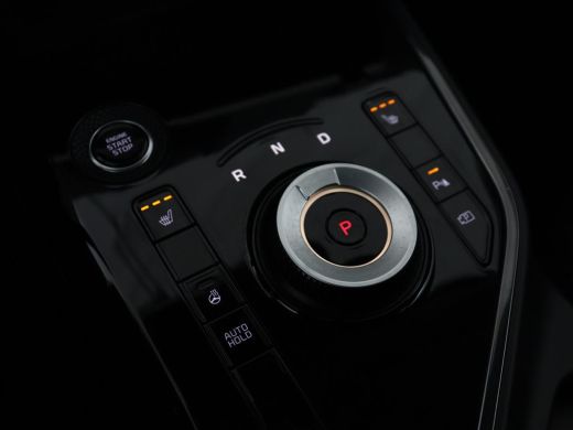 Kia Niro | Panoramadak | Leder | Cruise control | Head-up | Stuur/stoel verwarming | Navigatie | Carplay |... ActivLease financial lease