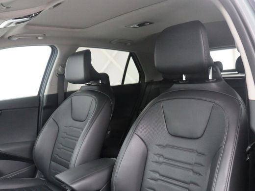 Kia Niro | Panoramadak | Leder | Cruise control | Head-up | Stuur/stoel verwarming | Navigatie | Carplay |... ActivLease financial lease